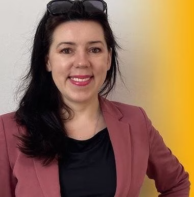 Dominika Cosic – metryka [wiek, wzrost, mąż i dzieci, pochodzenie, rodzina, życiorys]